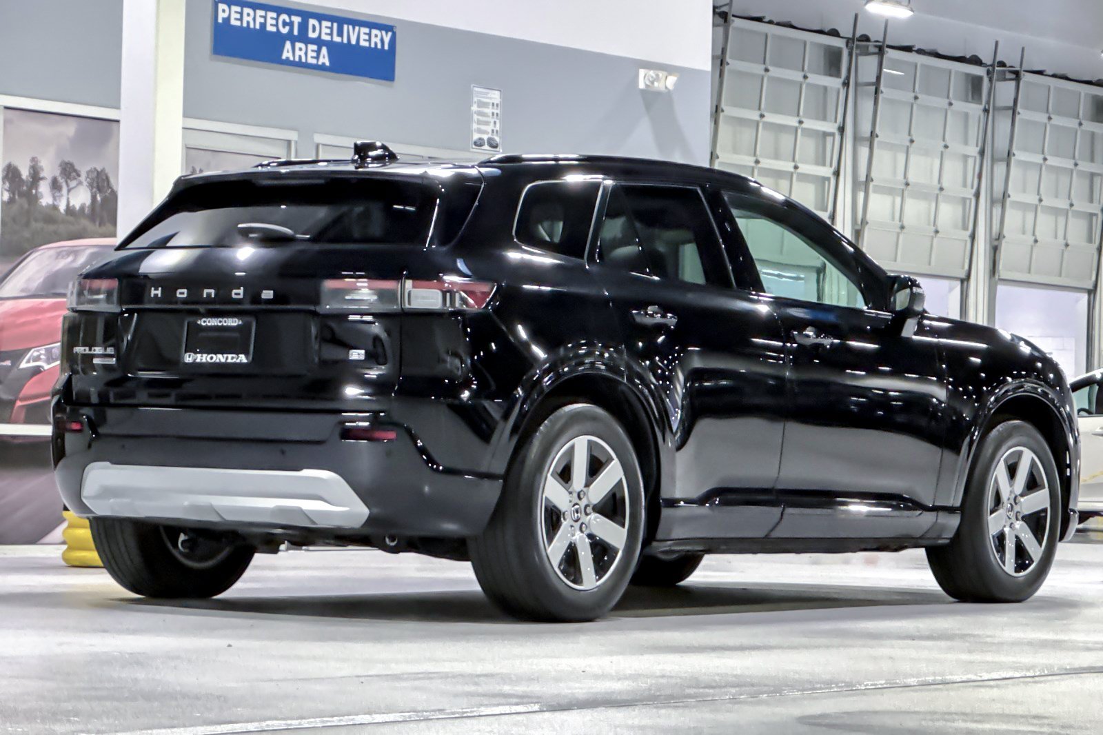 Used 2024 Honda Prologue Touring image 9