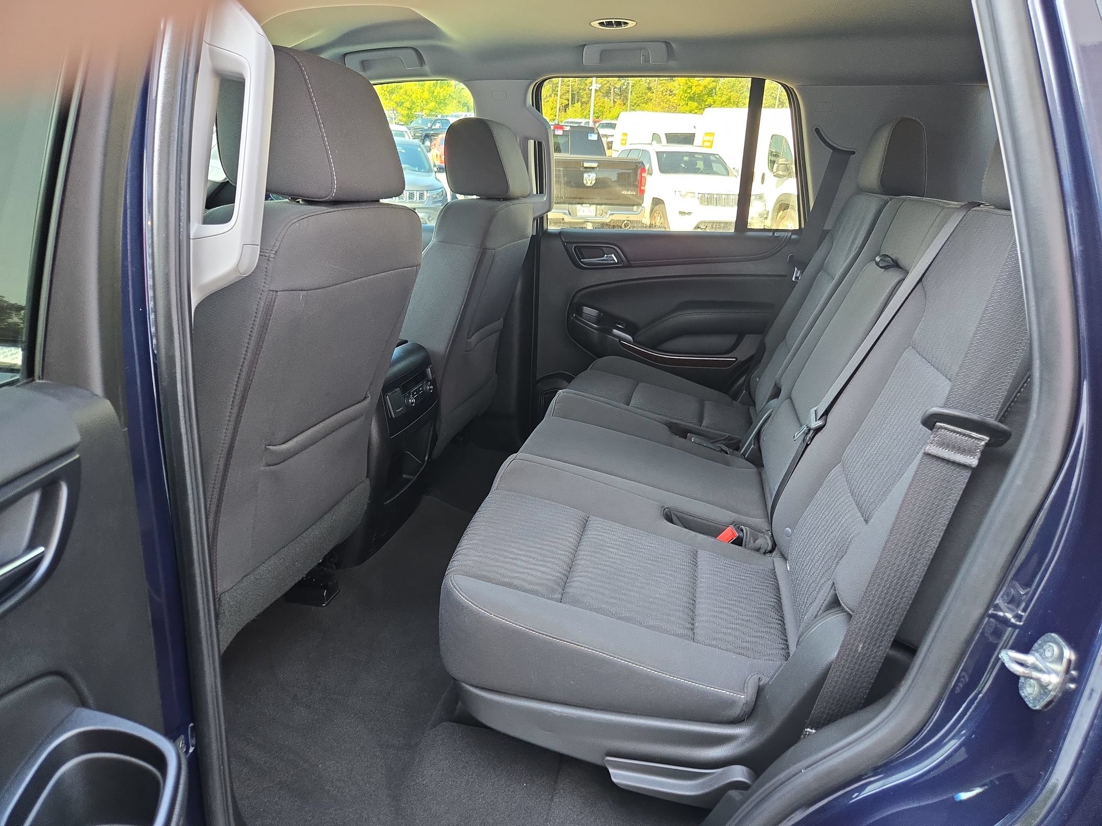 Used 2019 GMC Yukon SLE w/ SLE Value Package AWD/4WD image 36