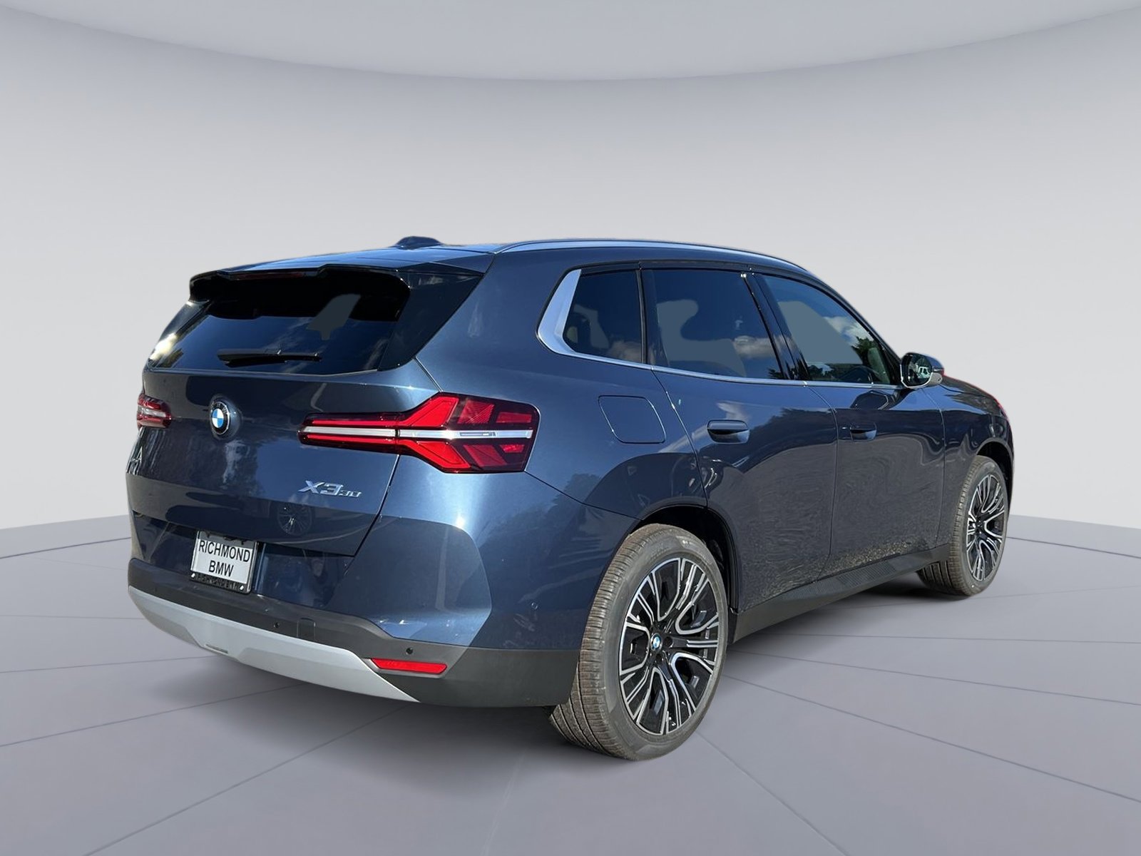 New 2026 BMW X3 xDrive30 w/ Premium Package image 5