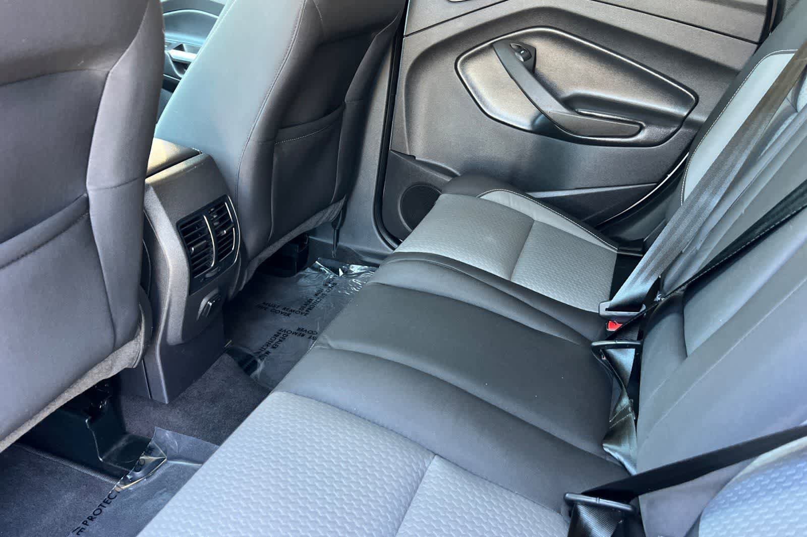 Used 2018 Ford Escape SE image 5