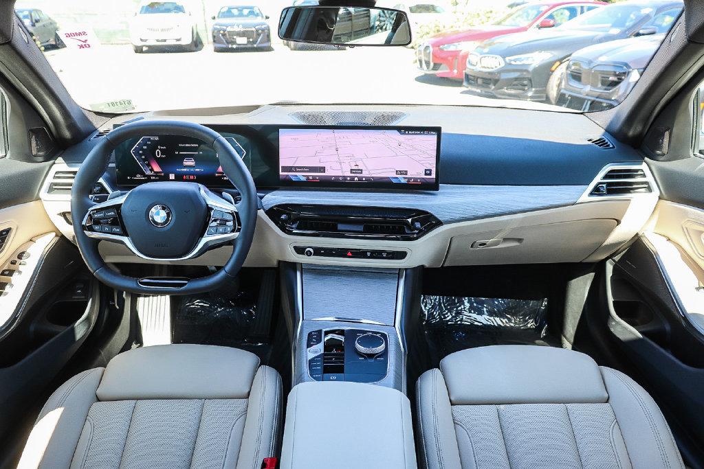 Used 2026 BMW 330i Sedan w/ Premium Package RWD image 12
