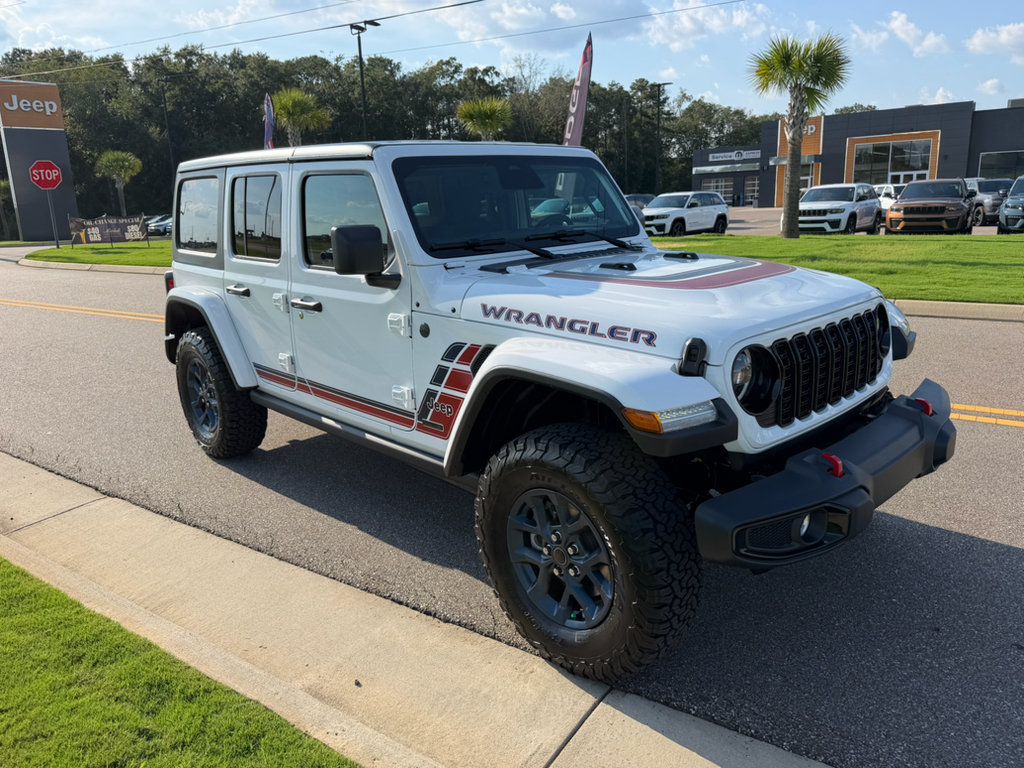 New 2026 Jeep Wrangler Unlimited Sport w/ Dual Top Group