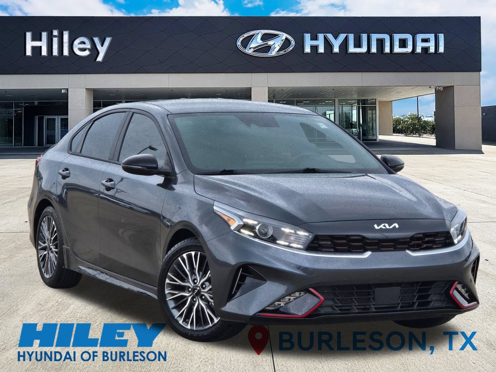 Used 2024 Kia Forte GT-Line FWD image 2