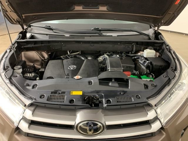 Used 2019 Toyota Highlander XLE w/ Protection Package #3 image 47