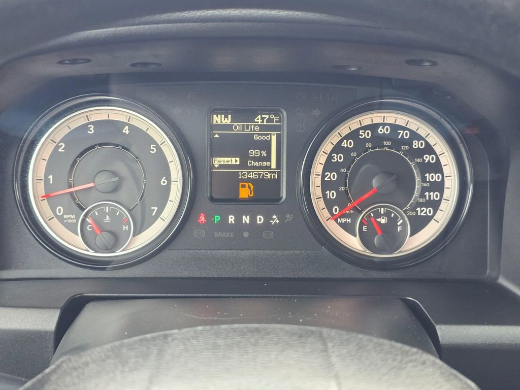 Used 2017 RAM 1500 Express w/ Express Value Package AWD/4WD image 23