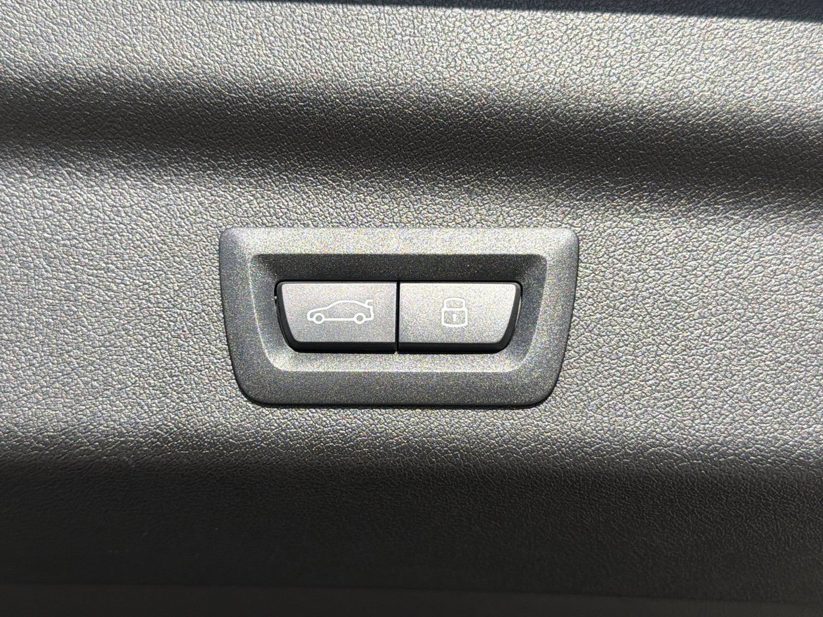New 2026 BMW X1 xDrive28i AWD/4WD image 13