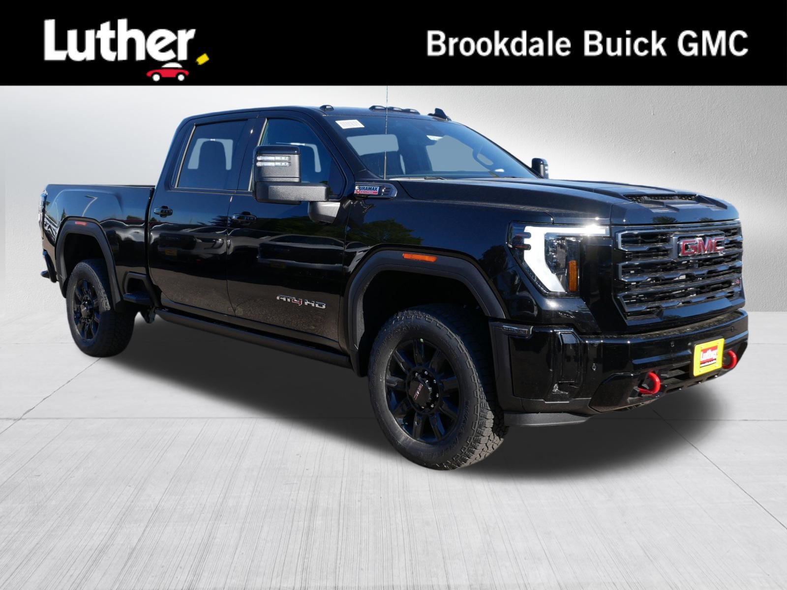 New 2026 GMC Sierra 3500 AT4 w/ AT4 Premium Plus Package