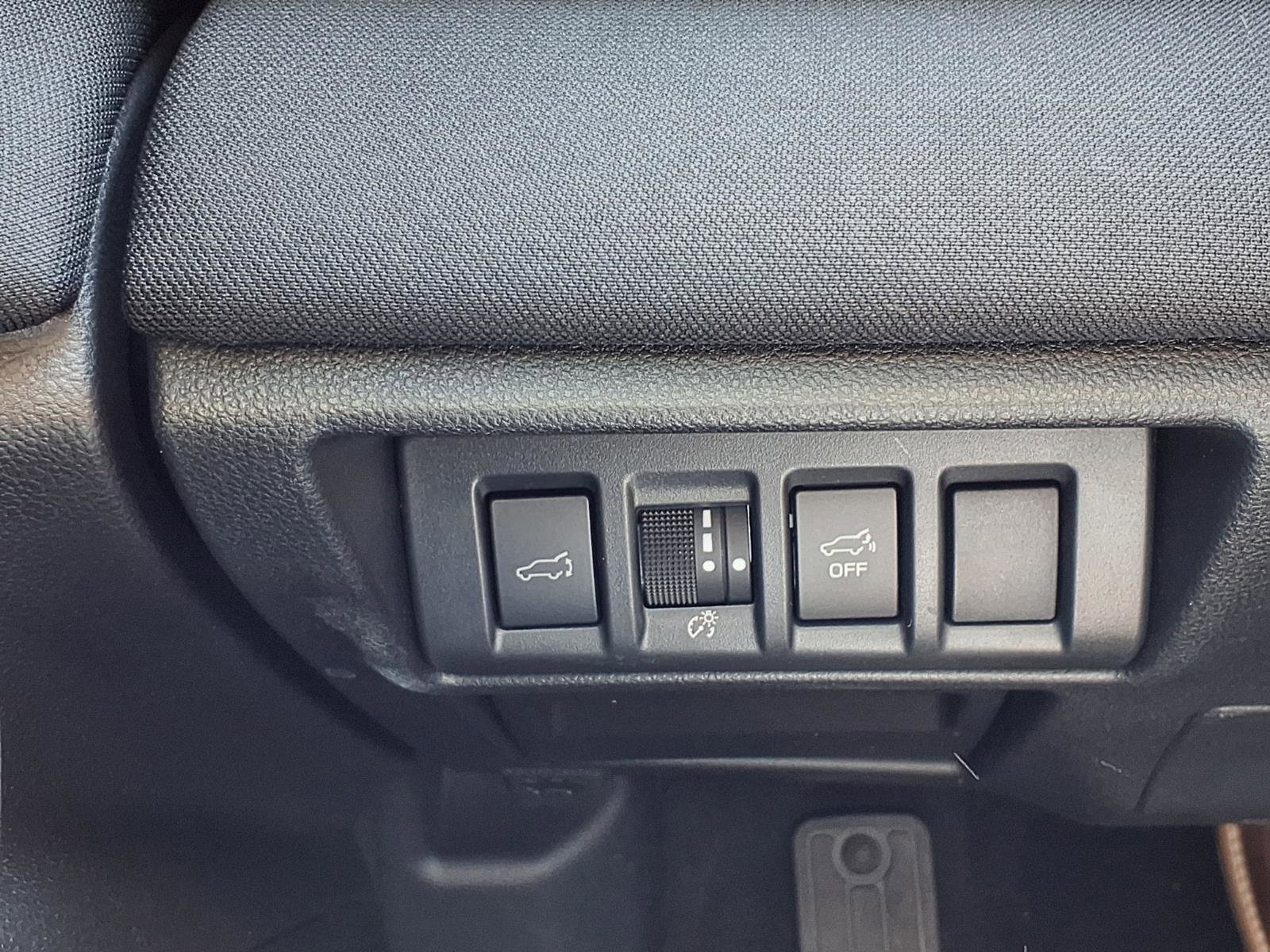 Certified 2025 Subaru Outback Premium w/ Popular Package #1A image 8