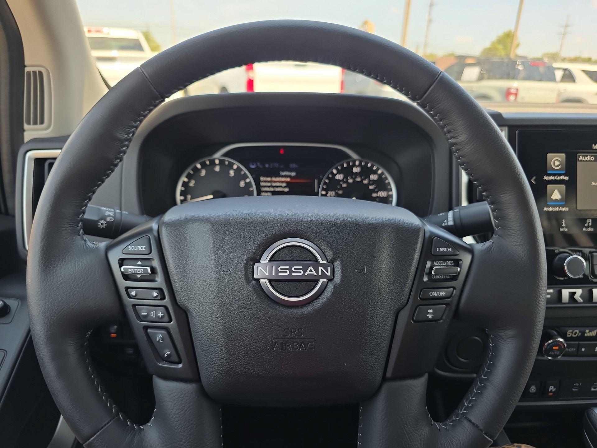Used 2025 Nissan Frontier SV w/ SV Convenience Package RWD image 18
