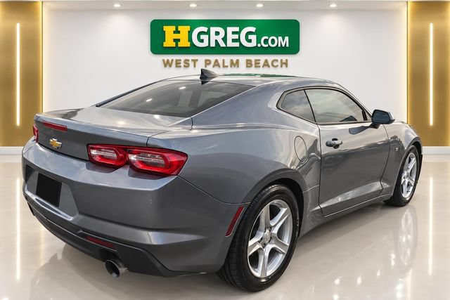 Used 2020 Chevrolet Camaro LT RWD image 6