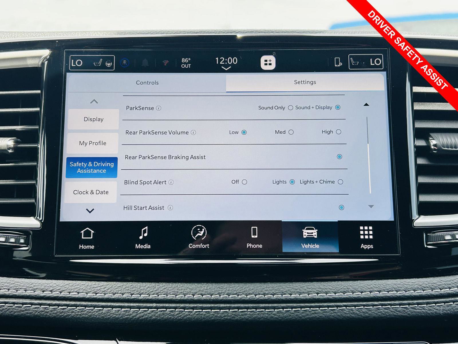 New 2027 Chrysler Pacifica Select FWD image 8