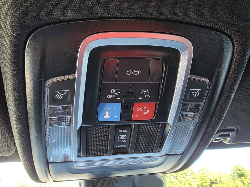 New 2026 RAM 1500 4x4 Crew Cab image 24