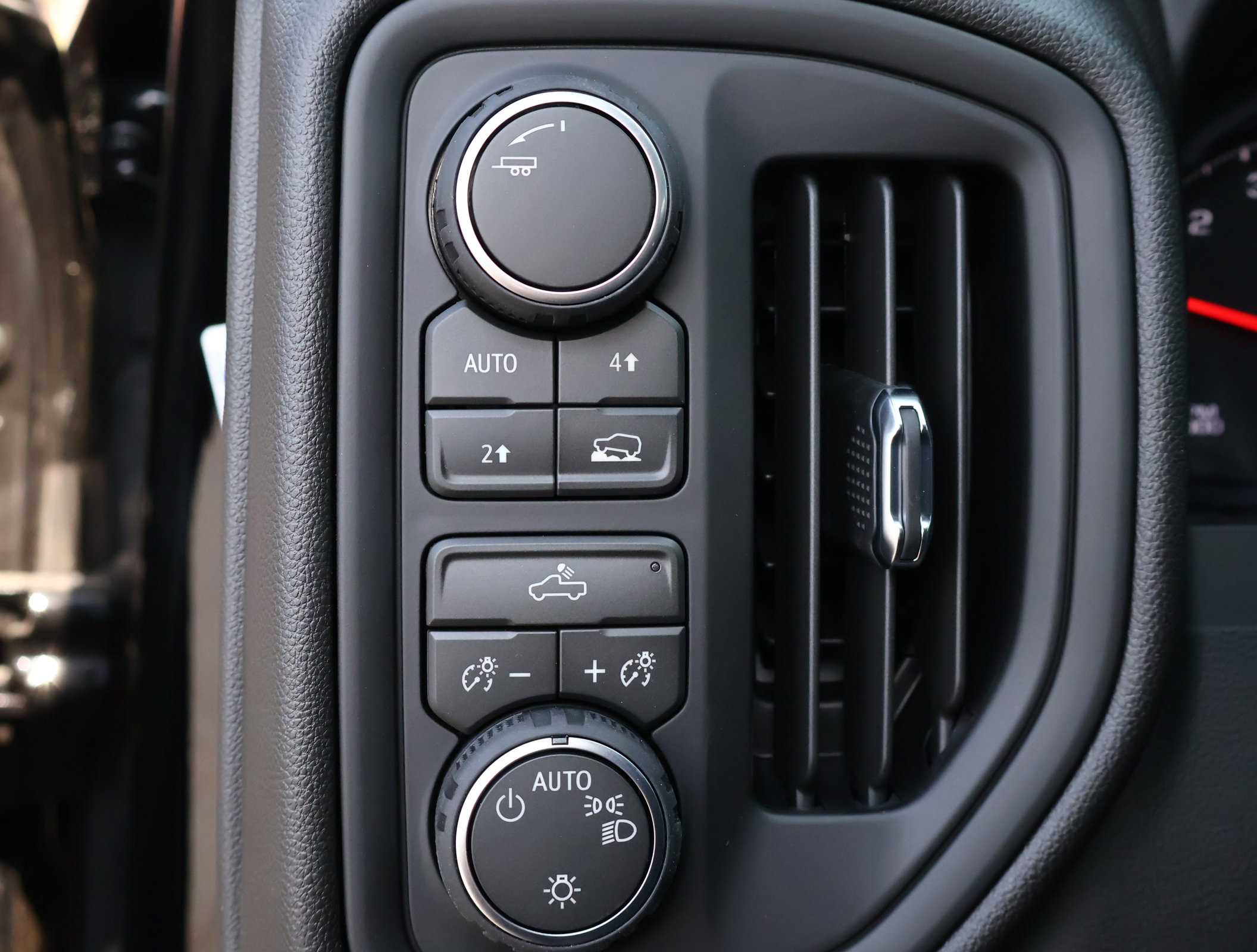 New 2026 Chevrolet Silverado 1500 Custom AWD/4WD image 11