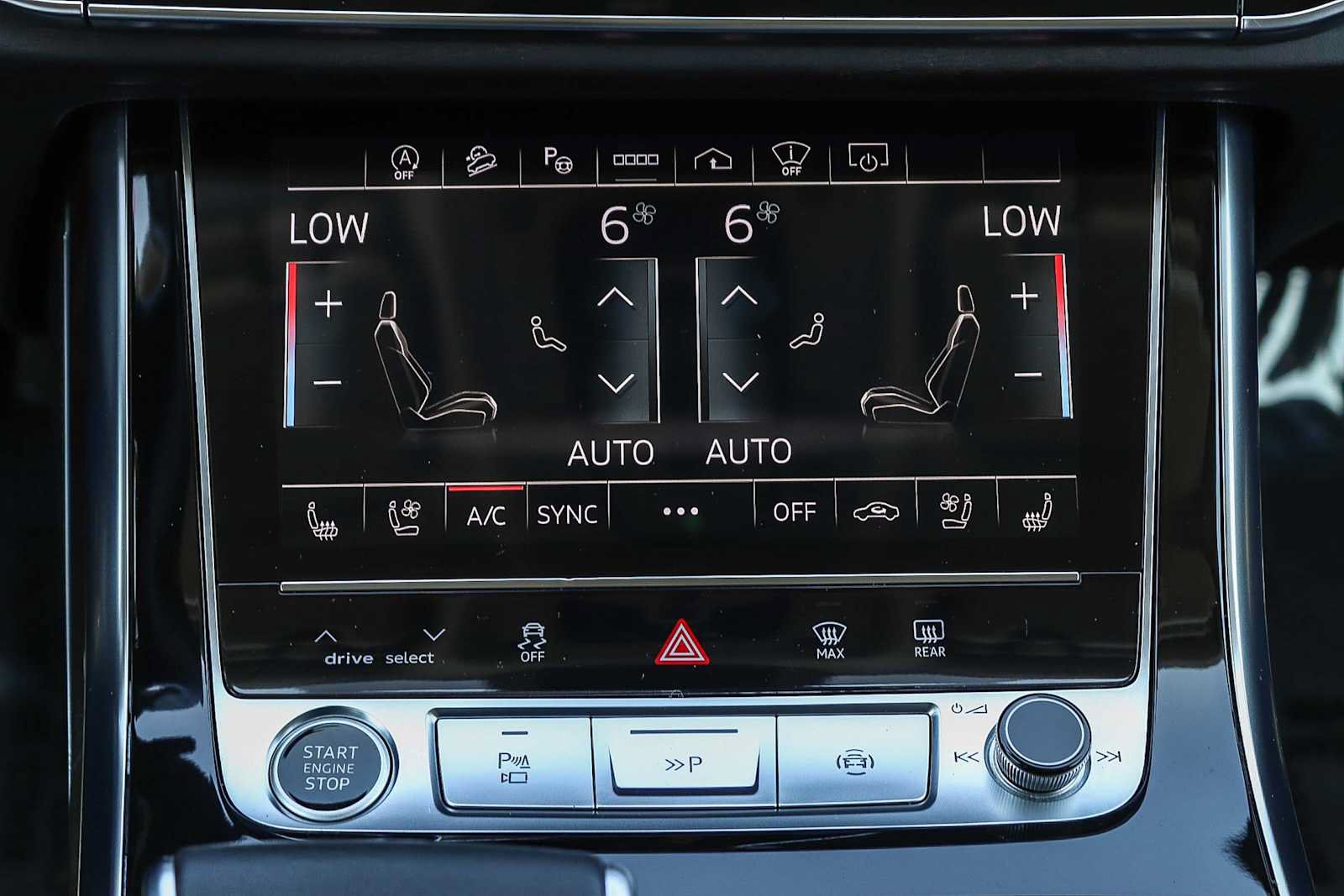Used 2023 Audi Q7 3.0T Prestige w/ Prestige Package AWD/4WD image 17