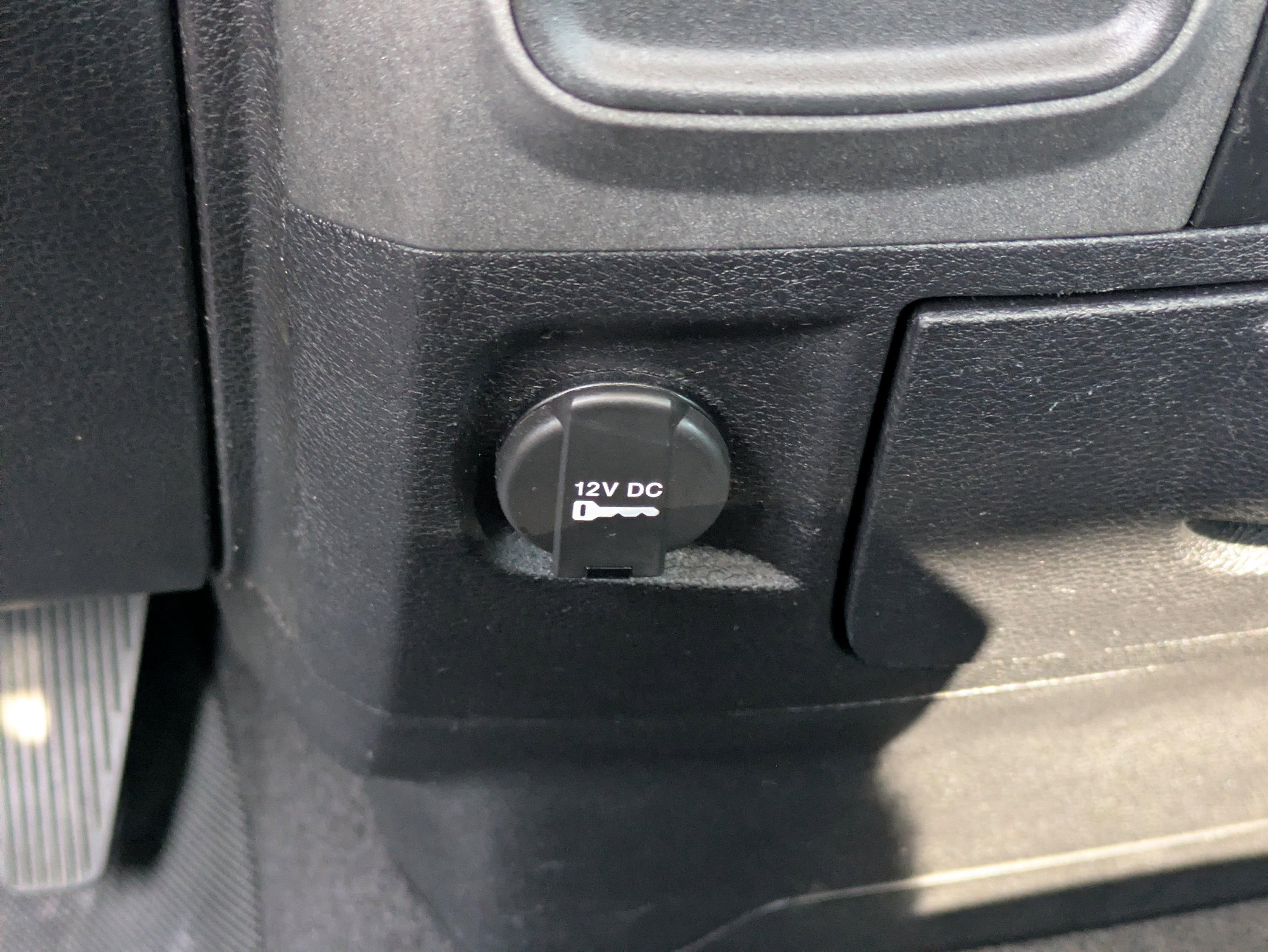 Used 2014 RAM 1500 Express image 27