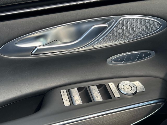 Used 2026 Genesis GV70 2.5T Select AWD/4WD image 18