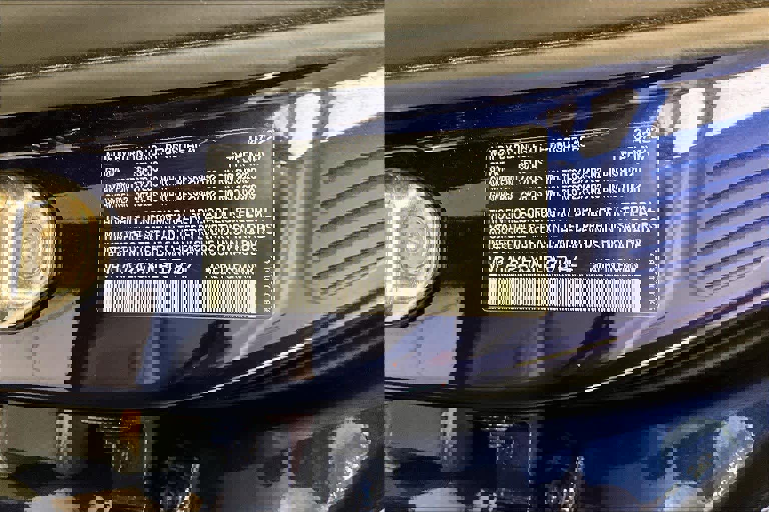 Used 2022 Porsche Macan w/ Premium Package Plus image 33