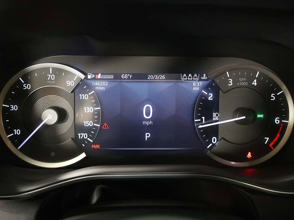 Used 2023 Jaguar F-PACE R-Dynamic S image 45