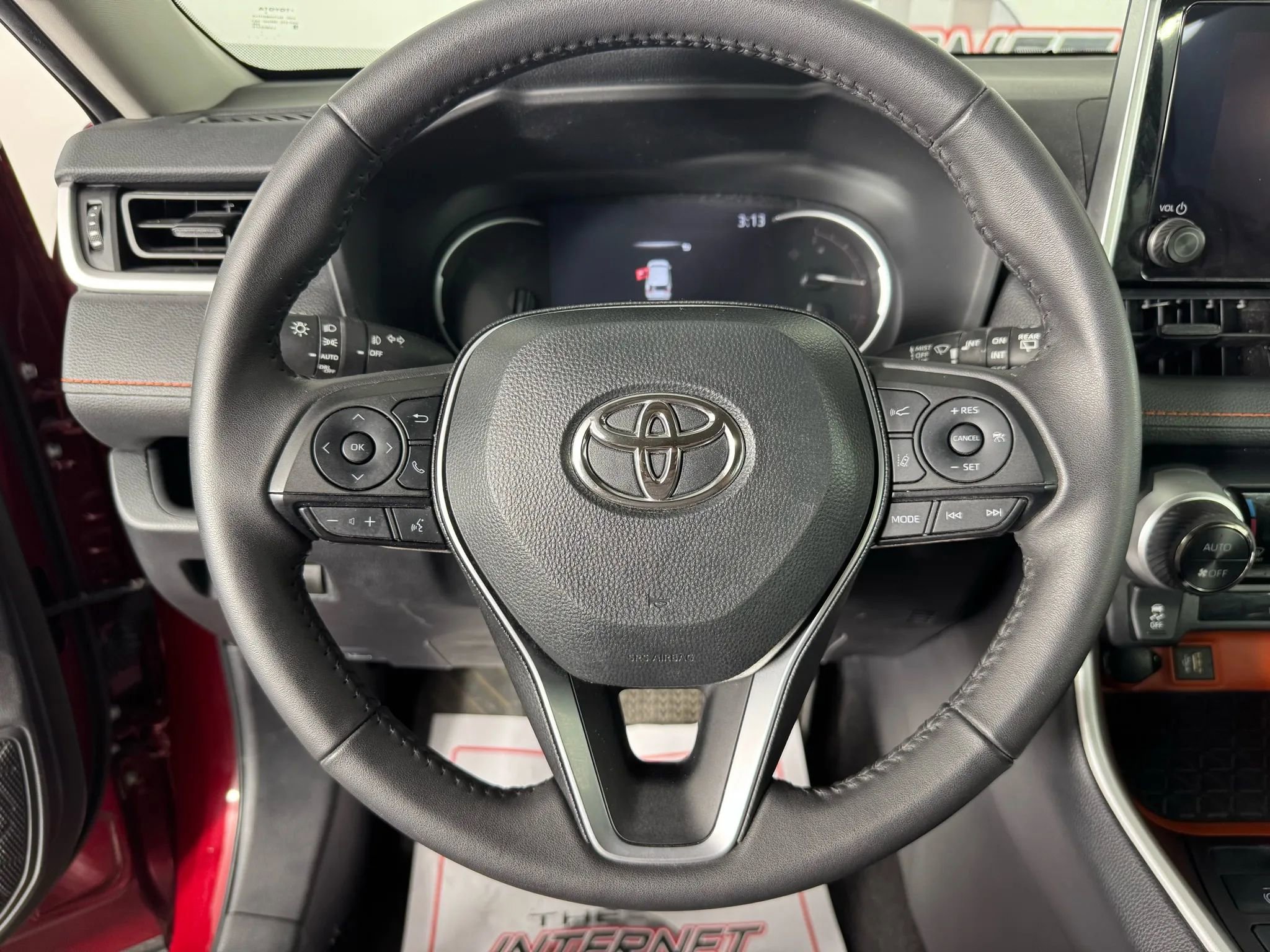 Used 2024 Toyota RAV4 Adventure AWD/4WD image 13