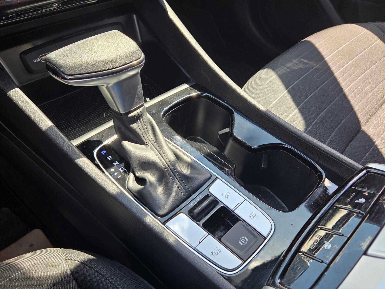 Used 2022 Hyundai Santa Cruz SEL FWD image 25