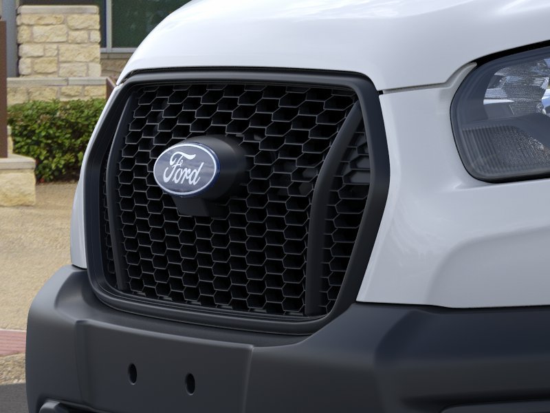 New 2026 Ford Transit 250 148 Medium Roof RWD image 17