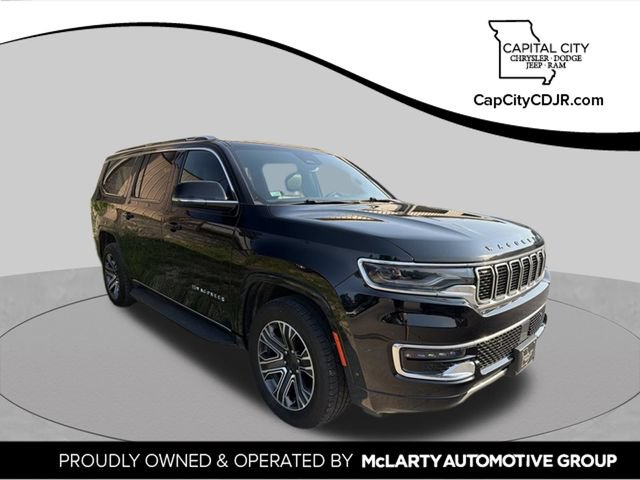 Used 2024 Jeep Wagoneer L Series II w/ Flexible Seating Group AWD/4WD image 1