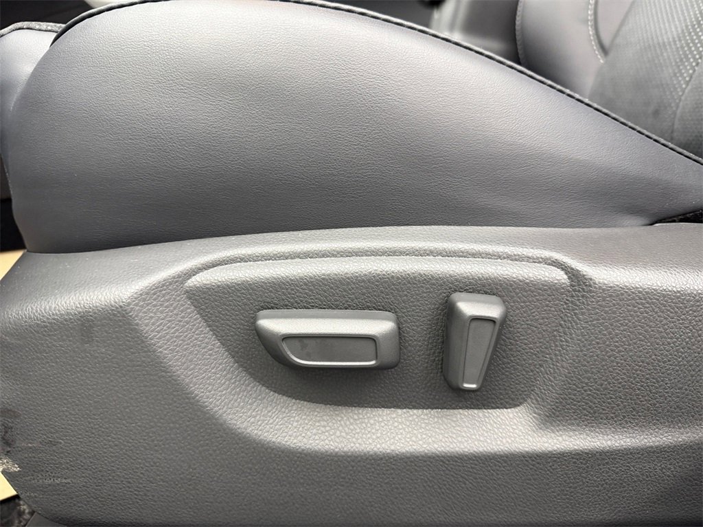 New 2026 Mitsubishi Eclipse Cross SE image 13