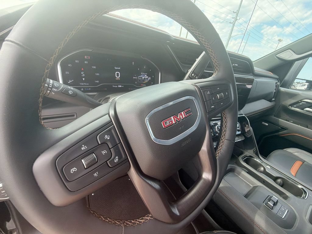 Used 2025 GMC Sierra 2500 AT4 AWD/4WD image 24