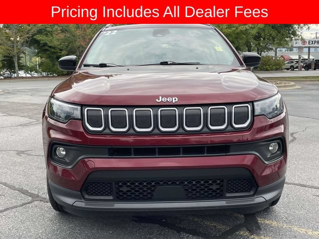 Used 2022 Jeep Compass Latitude w/ Convenience Group AWD/4WD image 8