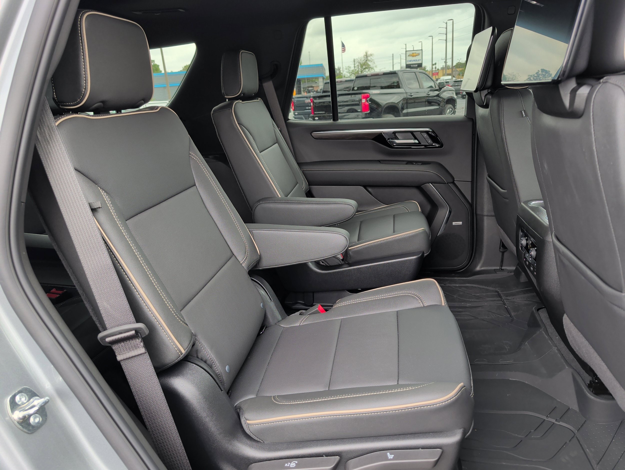 New 2026 Chevrolet Tahoe Premier AWD/4WD image 15