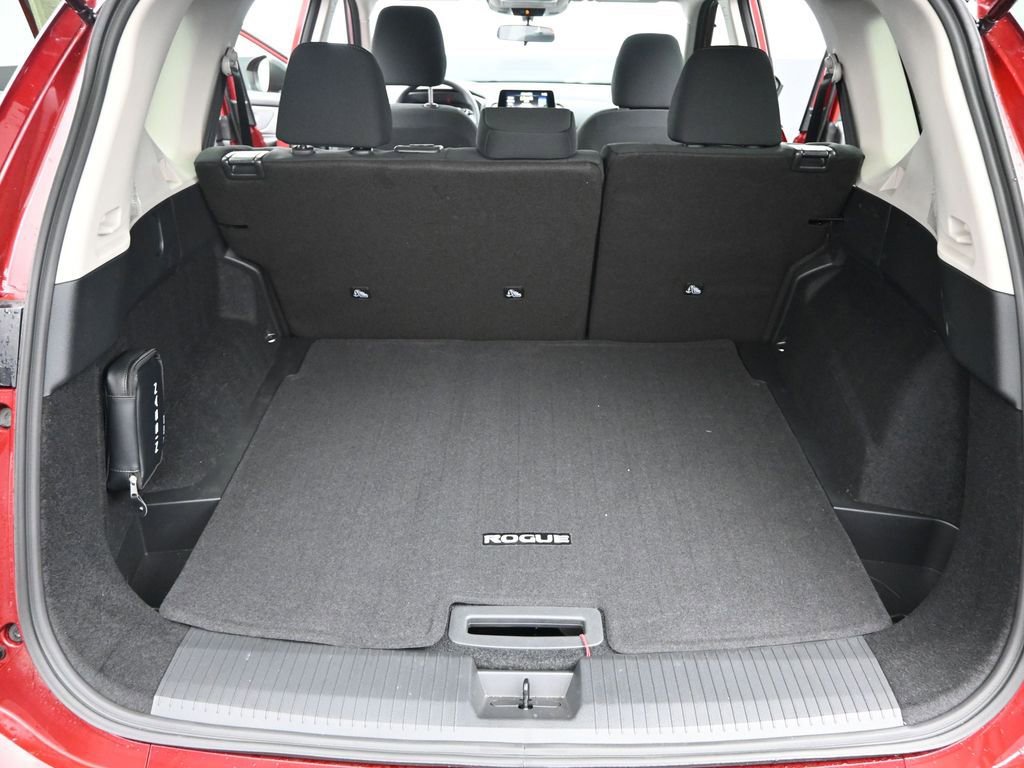 Certified 2026 Nissan Rogue S image 11