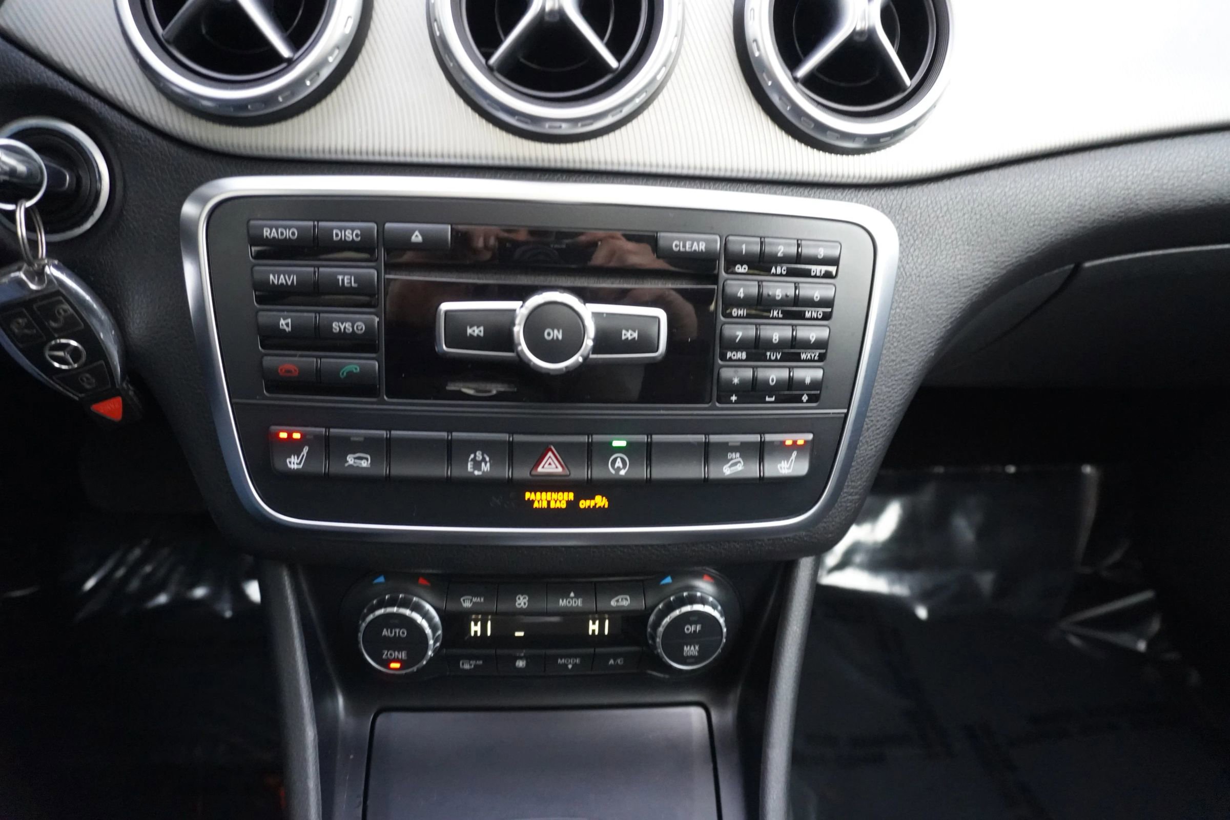 Used 2015 Mercedes-Benz GLA 250 GLA 250 4MATIC Sport Utility 4 image 19