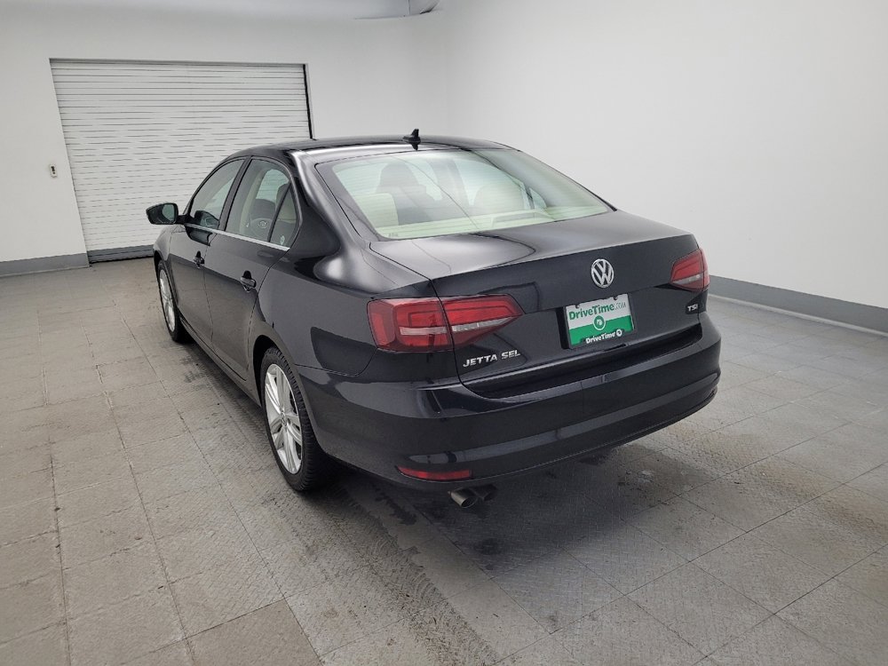 Used 2016 Volkswagen Jetta SEL Premium image 5
