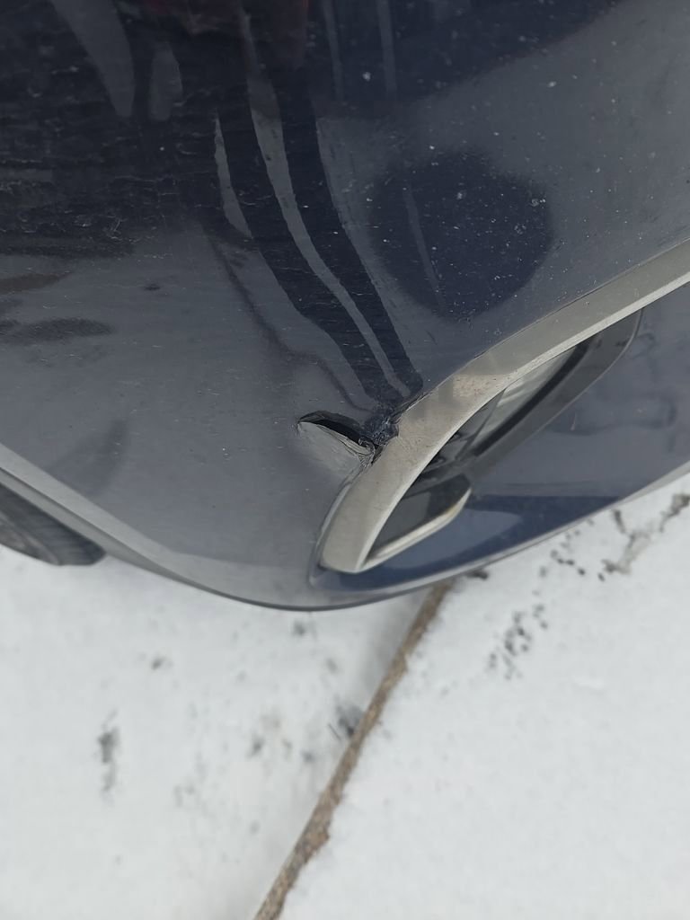 Used 2018 Hyundai Santa Fe Limited image 8