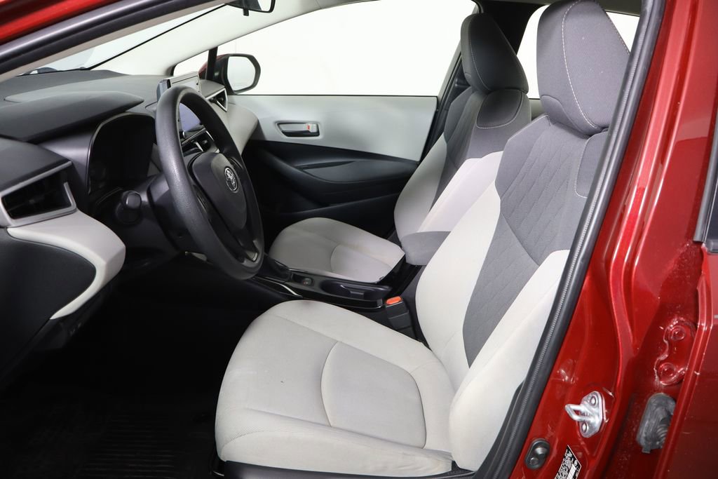 Used 2022 Toyota Corolla LE image 14