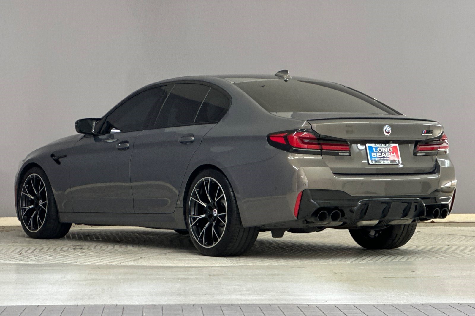 Used 2023 BMW M5 w/ Competition Package image 3