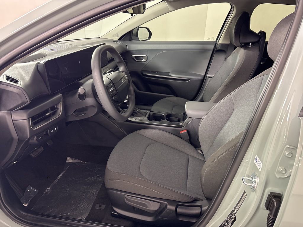 New 2026 Kia K4 LXS image 19