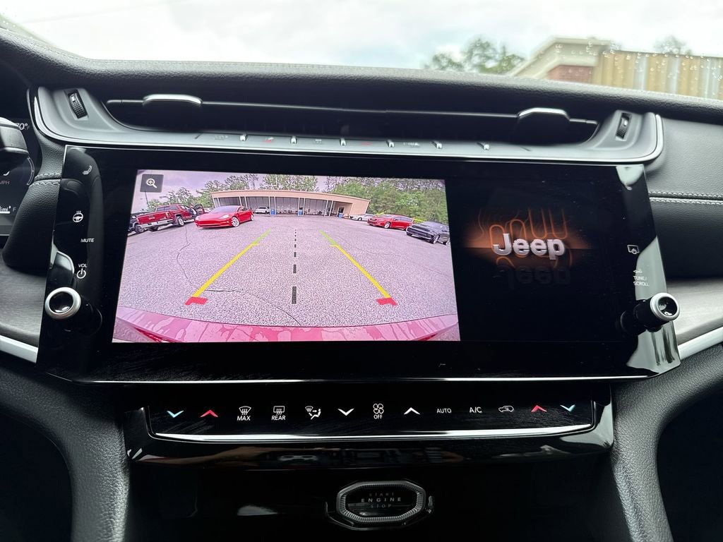 New 2026 Jeep Grand Cherokee L 4WD image 26