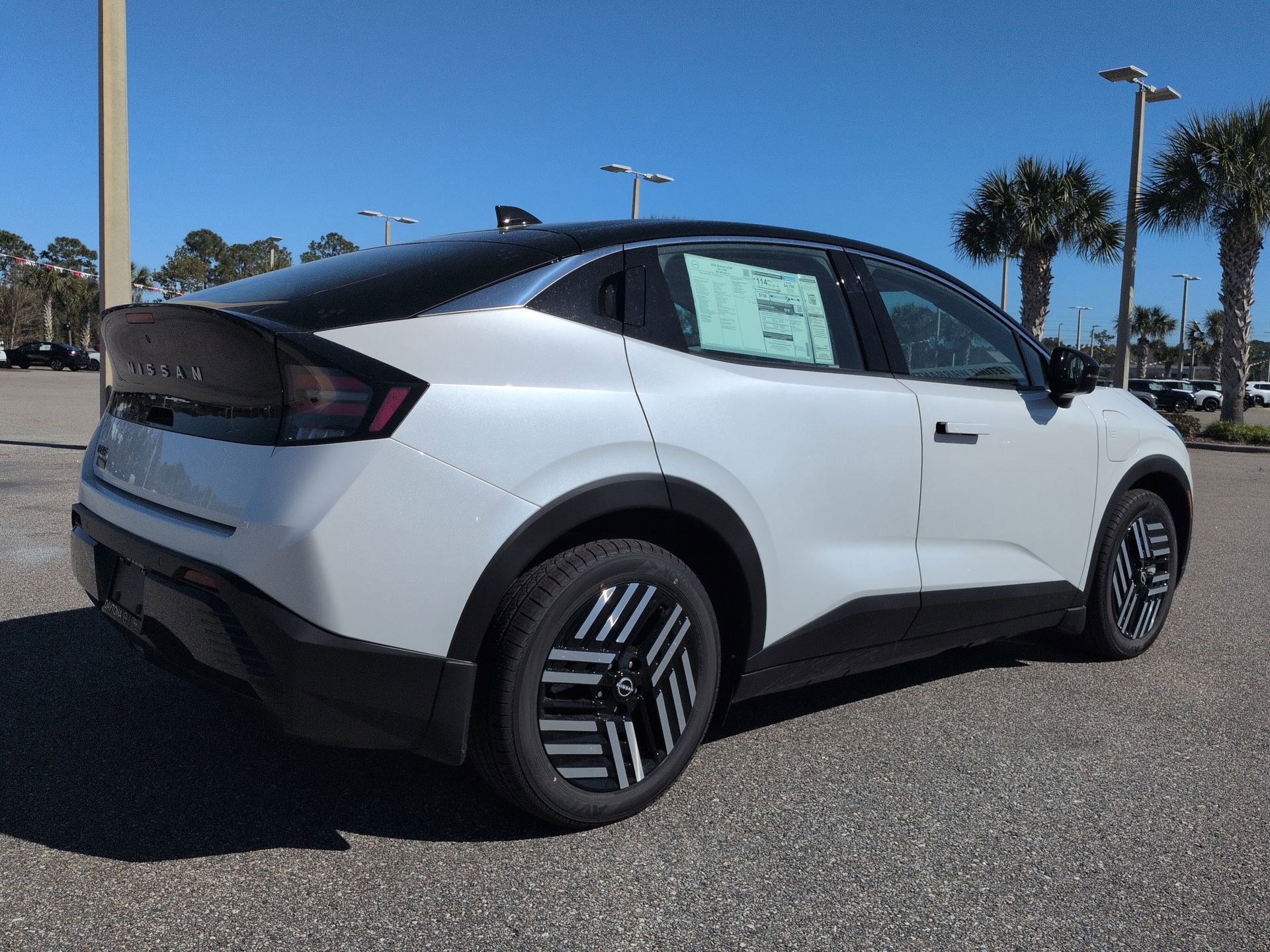 New 2026 Nissan Leaf SV+ w/ Floor Mat Package (SV+) FWD image 5