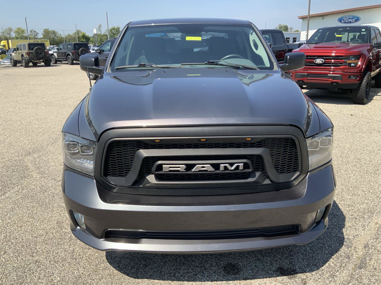 Used 2014 RAM 1500 Express AWD/4WD image 3