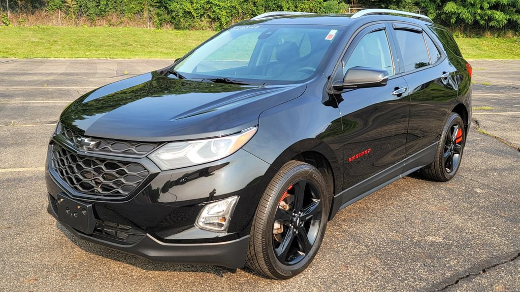 Used 2020 Chevrolet Equinox Premier w/ Premier Redline Edition FWD image 3