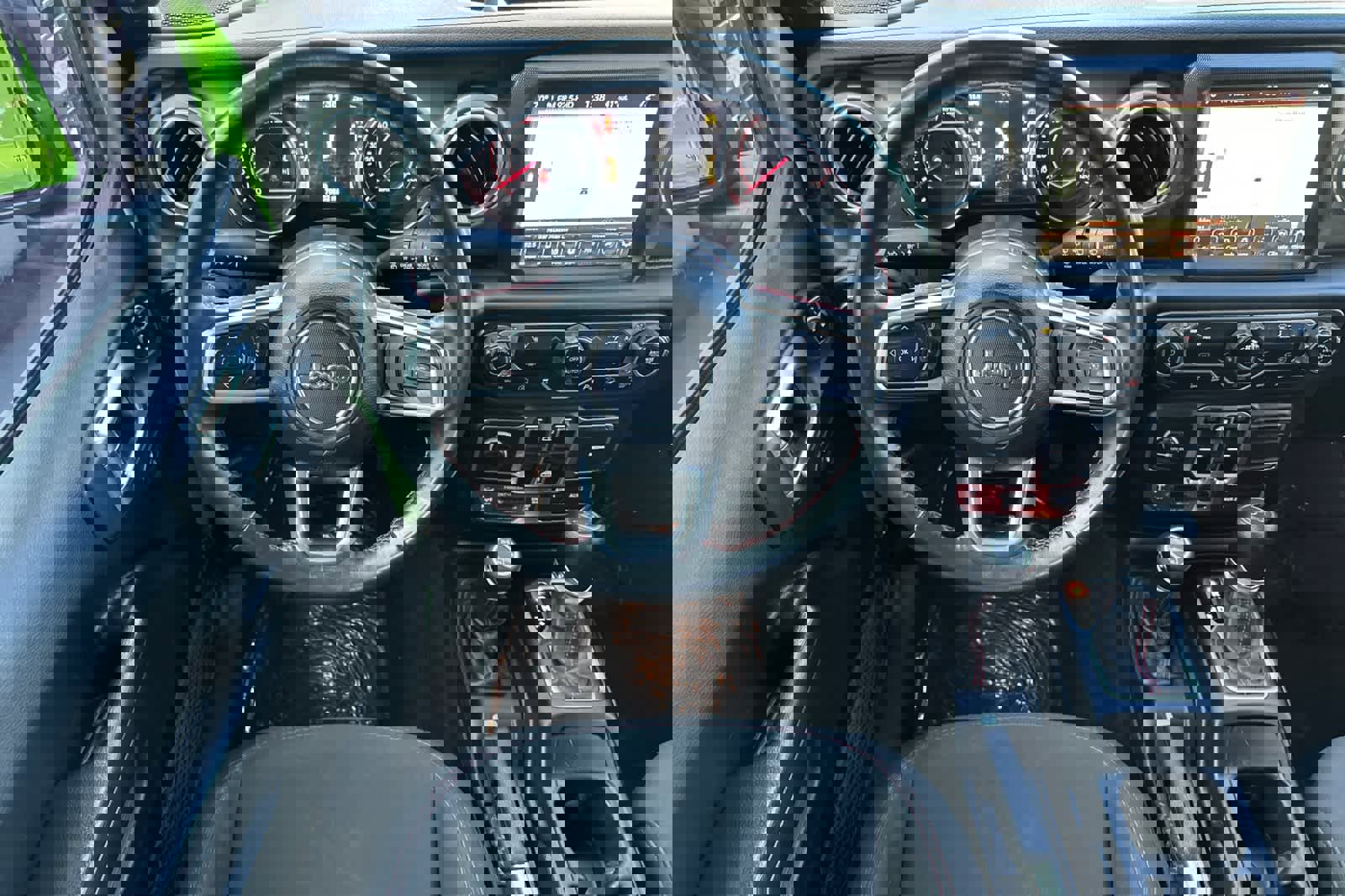 Used 2018 Jeep Wrangler Unlimited Rubicon image 15