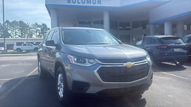 Used 2021 Chevrolet Traverse LS FWD video 1