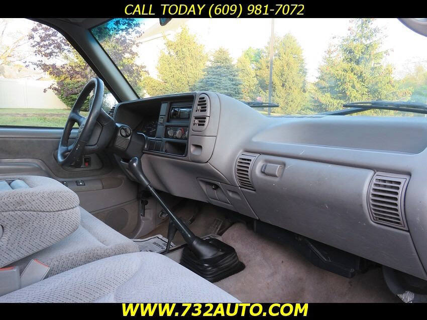Used 1996 Chevrolet Silverado 1500 4x4 Regular Cab image 6