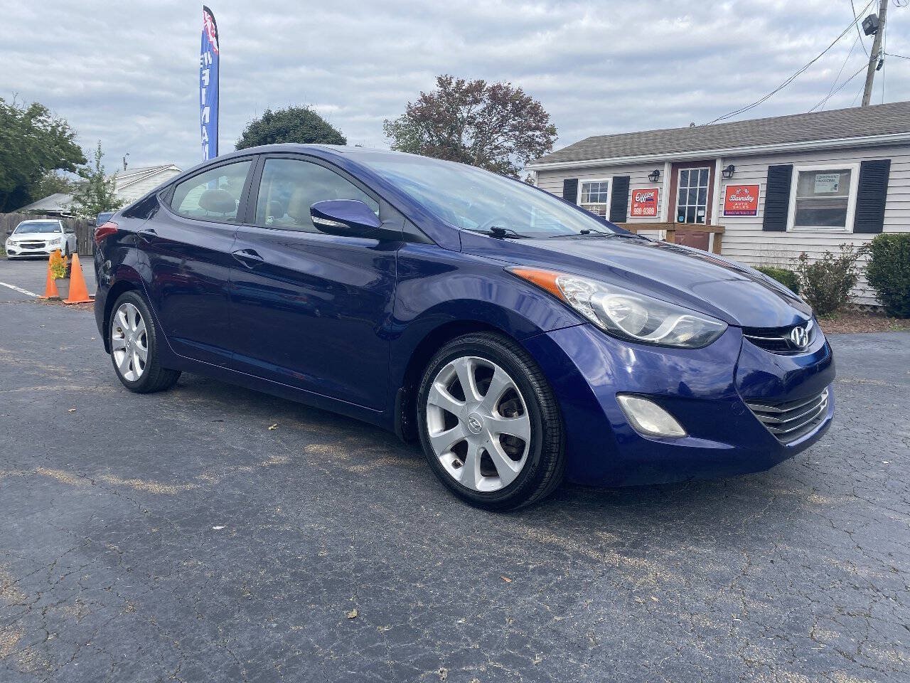 Used 2013 Hyundai Elantra Limited FWD image 3