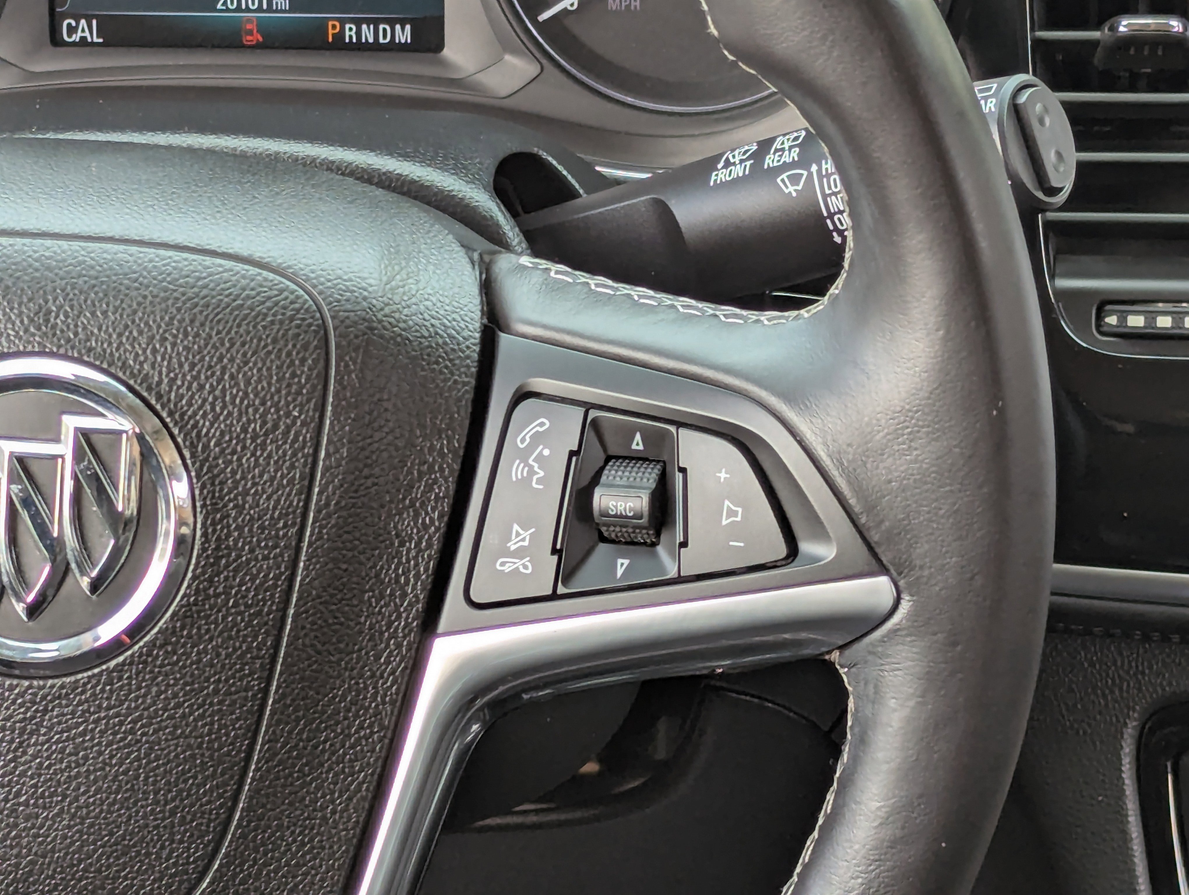 Used 2018 Buick Encore Preferred image 18