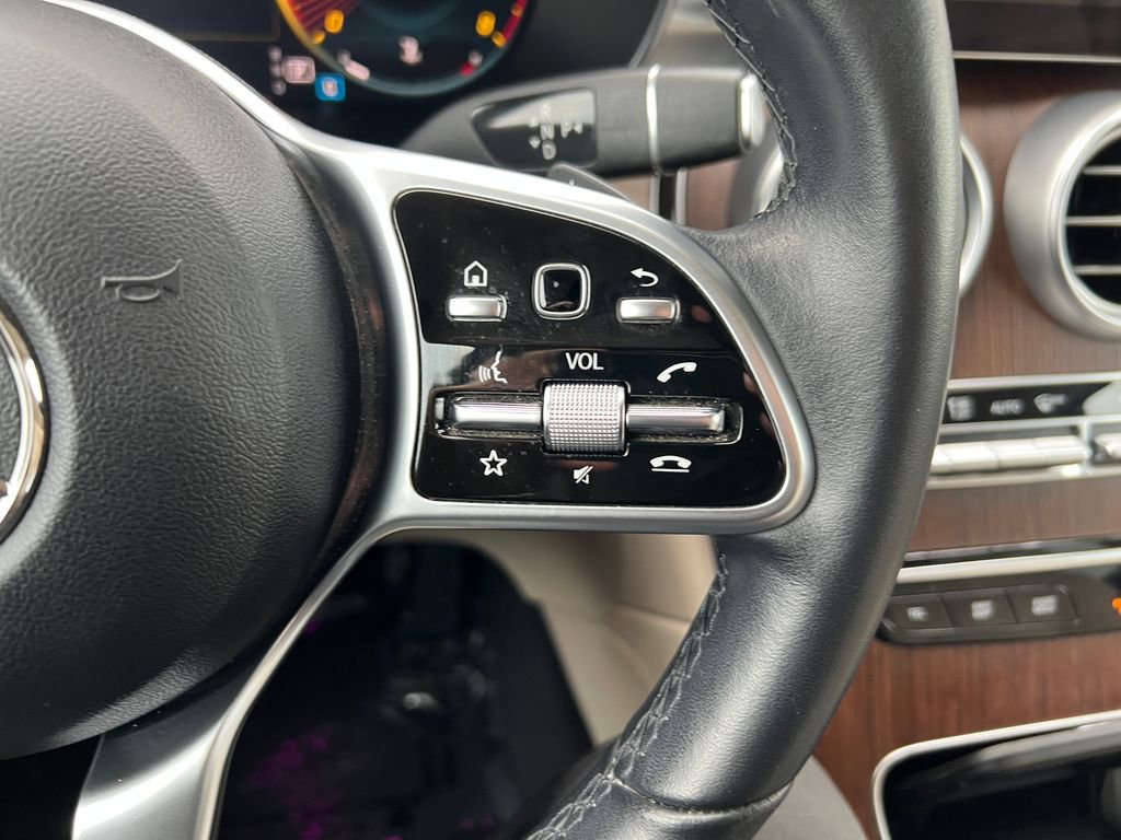 Used 2022 Mercedes-Benz GLC 300 image 22