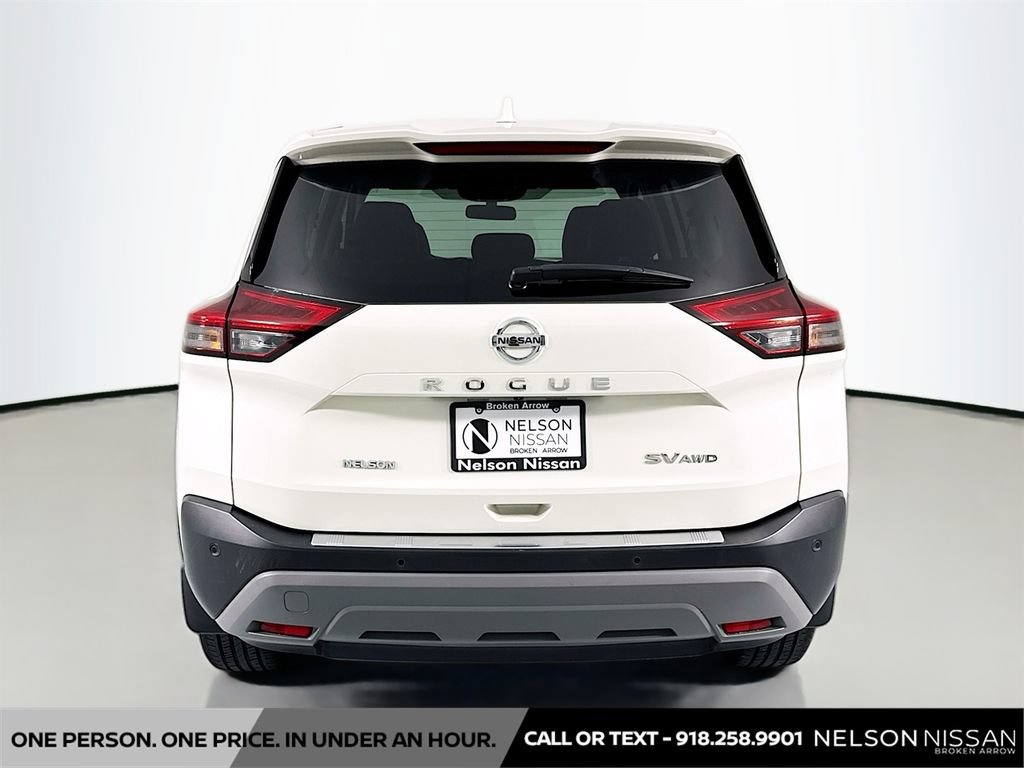 Used 2021 Nissan Rogue SV AWD/4WD image 6