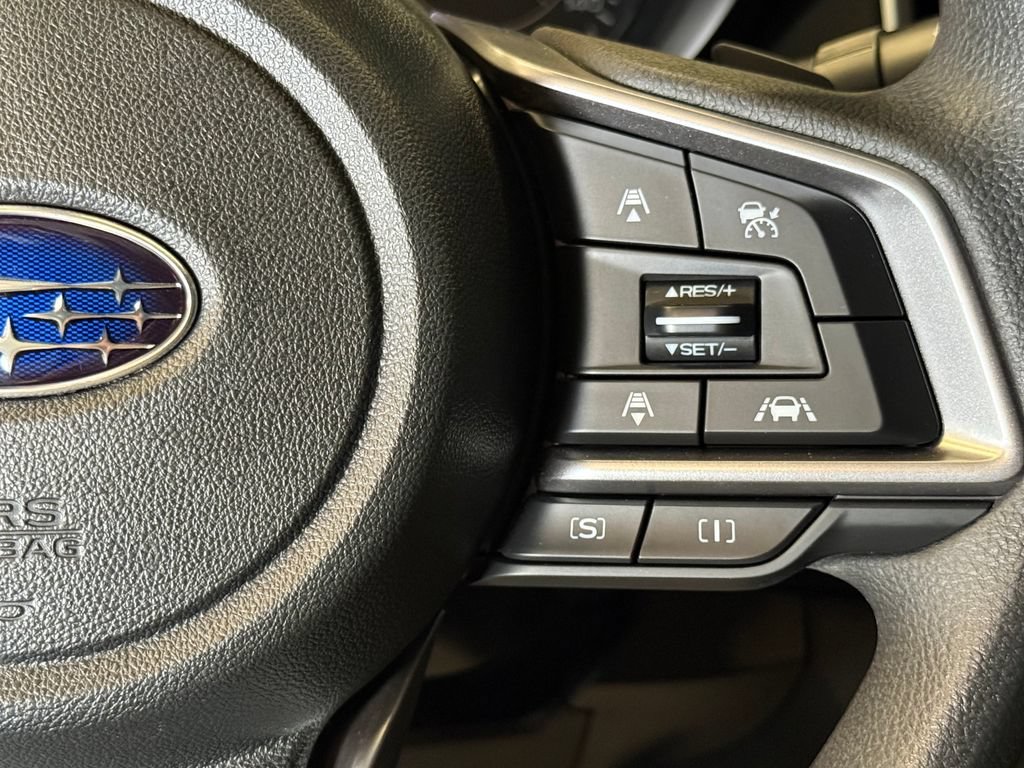 Used 2022 Subaru Impreza 2.0i Premium AWD/4WD image 12