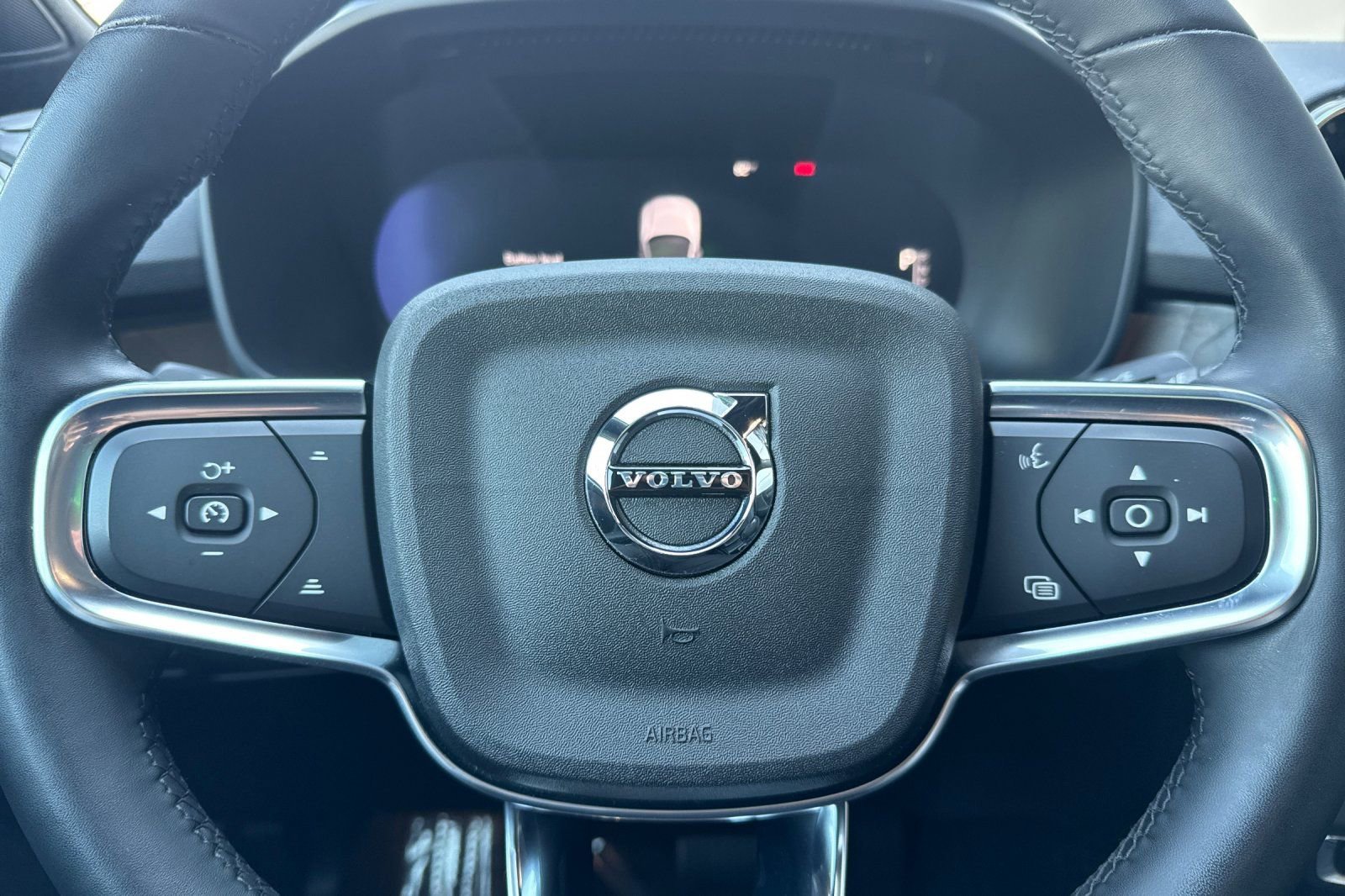 Used 2023 Volvo C40 P8 Recharge Ultimate AWD/4WD image 26